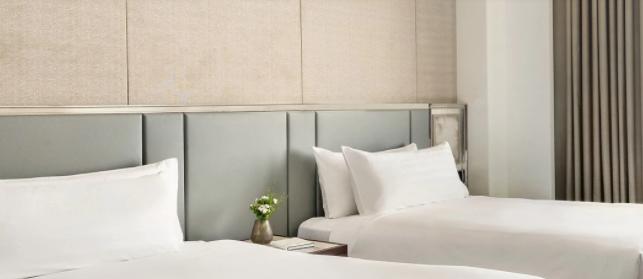 Shangri-la Hotel